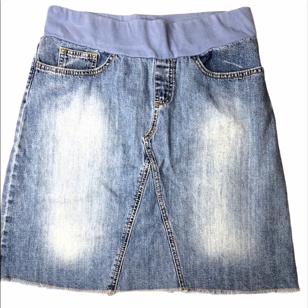 Motherhood maternity washed frayed jean skirt